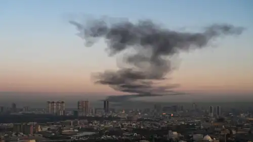 سحابة من الدخان قرب مطار أربيل الدولي