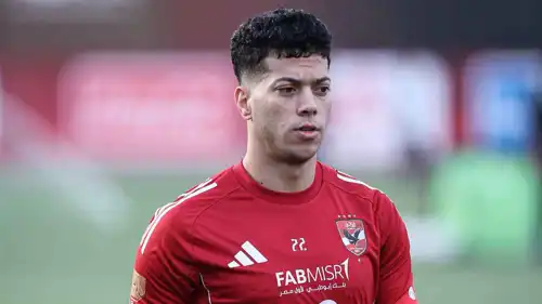 إمام عاشور في تدريبات الأهلي المصري