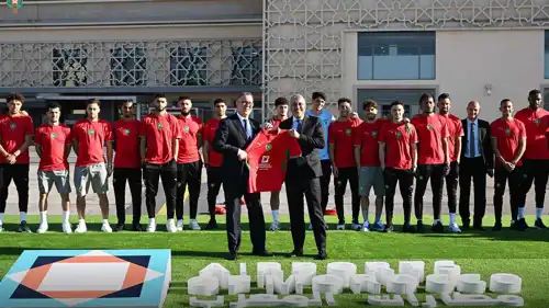 من معسكر منتخب المغرب الحالي