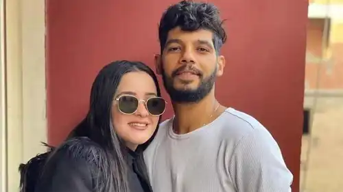 إبراهيم شيكا وزوجته