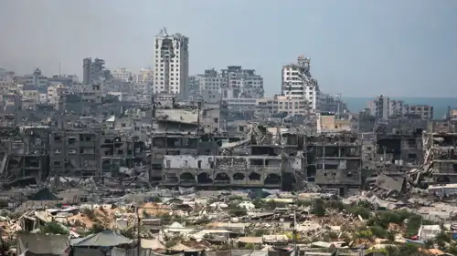 مبان مدمرة في مدينة غزة جراء غارات إسرائيلية