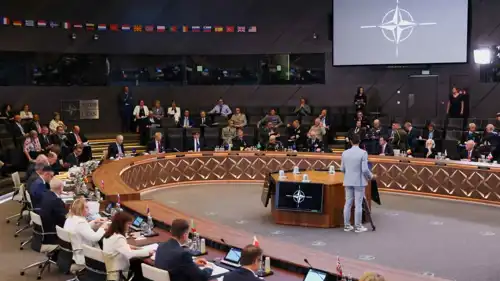اجتماع وزراء دفاع الحلف في مقر الناتو