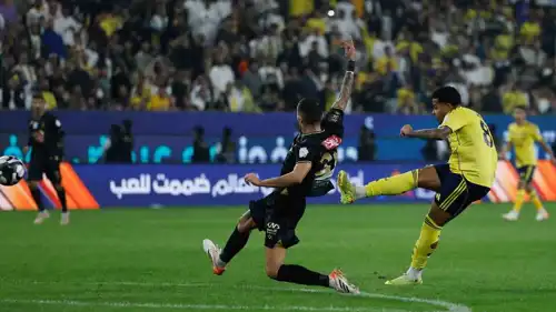 مباراة النصر والخليج في الدوري السعودي