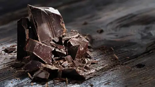 شوكولاتة داكنة - تعبيرية