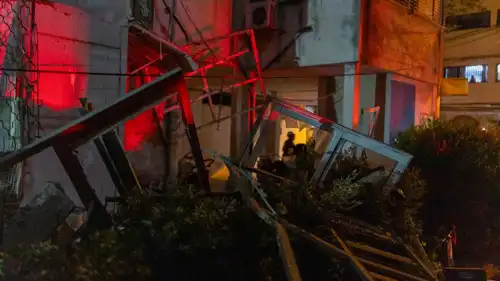 أضرار صارويخ إيراني وقع شرقي تل أبيب