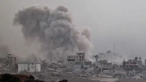 مشهد للغارات على غزة