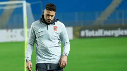 ياسر إبراهيم مدافع الأهلي المصري