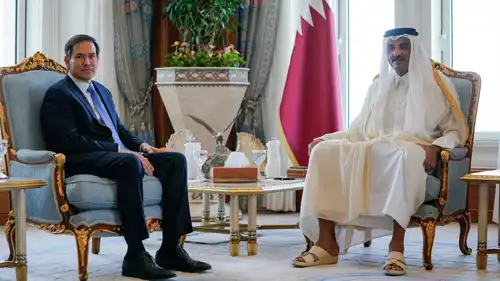 أمير قطر ووزير الخارجية الأمريكي