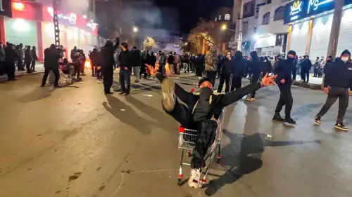 احتجاجات في إيران