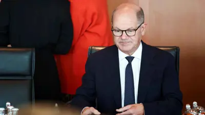 أولاف شولتس