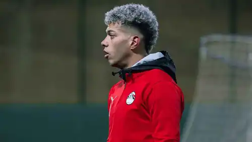 إمام عاشور في التدريب الأخير لمنتخب مصر