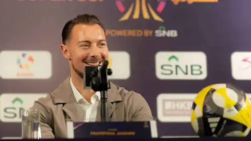 ماتياس يايسله المدير الفني للأهلي السعودي