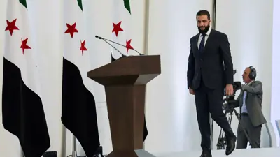 الرئيس السوري أحمد الشرع خلال إعلان الحكومة الجديدة