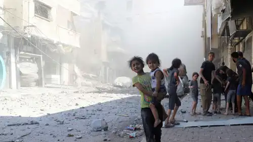 معاناة الأطفال جراء استمرار الحرب في غزة