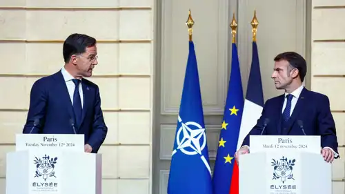 لقاء سابق بين روته وماكرون