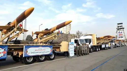 طائرات كرار الإيرانية