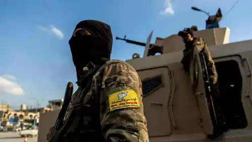 عناصر من قوات سوريا الديمقراطية