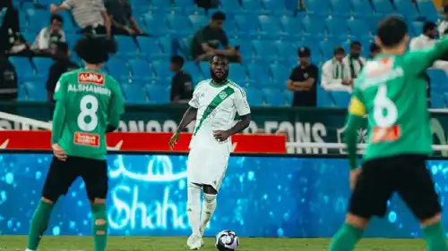 مباراة الأهلي والنجمةفي الدوري السعودي