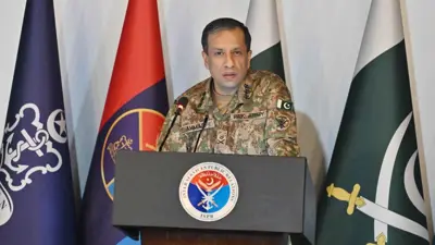 المتحدث باسم الجيش الباكستاني الليفتنانت جنرال أحمد شودري