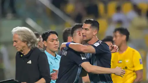 احتفال لاعبي النصر السعودي