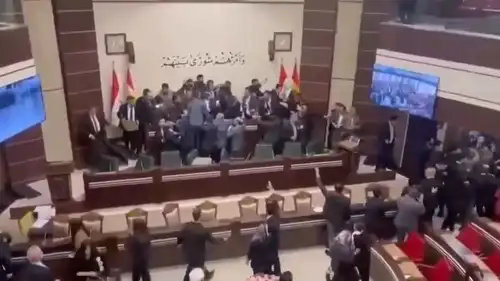 اشتباكات بالبرلمان العراقي