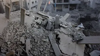 آثار الدمار الذي تسببت به إسرائيل في غزة