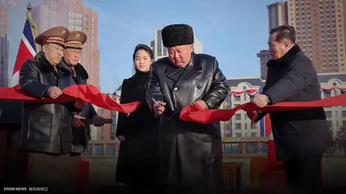  كيم يكرم "شهداء" العمليات الخارجية