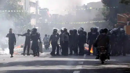 عناصر من الشرطة الإيرانية خلال احتجاجات سابقة