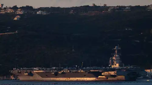 حاملة الطائرات الأمريكية "جيرالد فورد" تصل اليونان