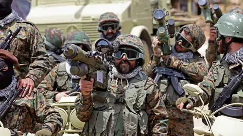 عناصر من حزب الله 