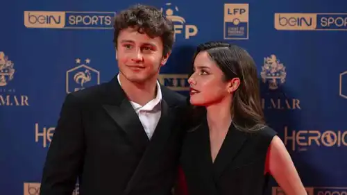 جواو نيفيز وصديقته مادالينا أراغو