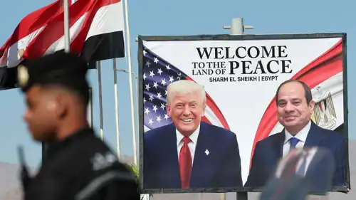 صورة للسيسي وترامب في قمة شرم الشيخ