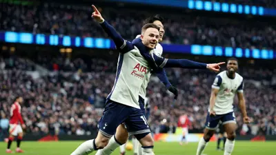 توتنهام يعمّق جراح مانشستر يونايتد