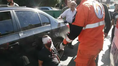 أحد عناصر حزب الله بعد إصابته بالتفجير