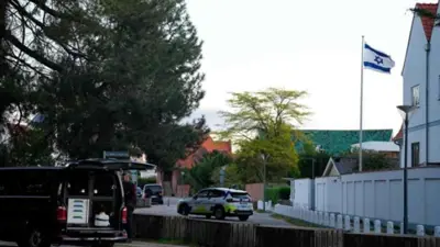 شرطة بمحيط السفارة الإسرائيلية في كوبنهاغن