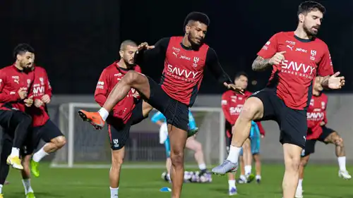 علي البليهي في تدريبات الهلال