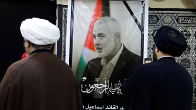 صورة لإسماعيل هنية في إيران