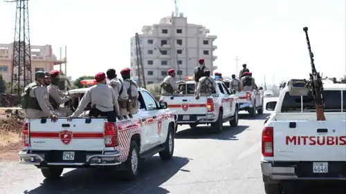 قوات امنية لحظة دخولها إلى السويداء