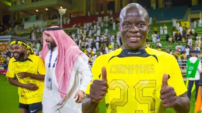 نغولو كانتي نجم نادي الاتحاد السعودي