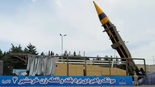 صاروخ باليستي إيراني