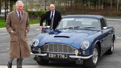 الملك تشارلز (أرشيفية)