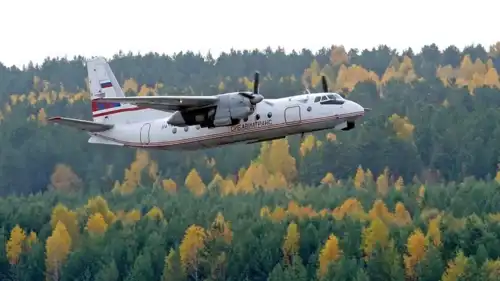  طائرة ركاب "أن-24" 