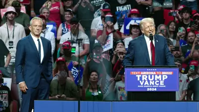 ترامب في أول ظهور له مع كينيدي