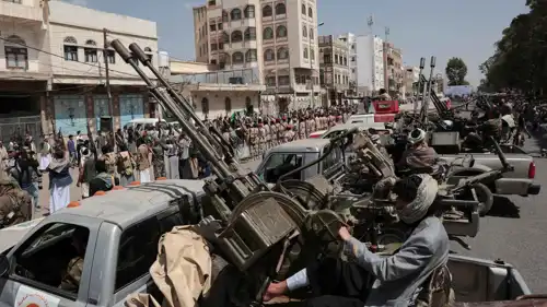 مظاهرة حوثية في صنعاء مؤيدة لإيران