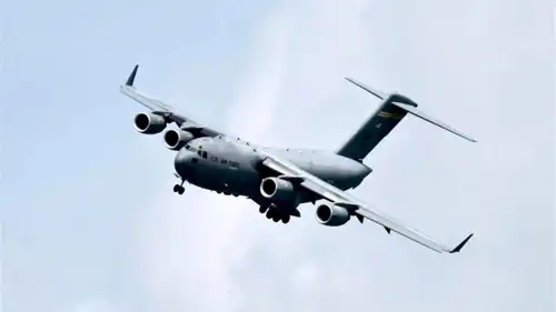  طائرة نقل عسكرية من طراز C-17