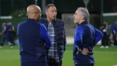 محمود الخطيب ومارسيل كولر في تدريبات الأهلي المصري
