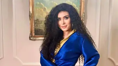 الراقصة المصرية دينا