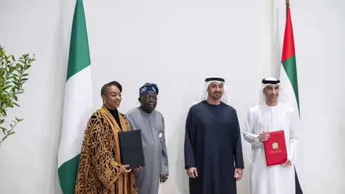 الشيخ محمد بن زايد ورئيس جمهورية نيجيريا