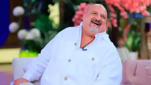 الفنان المصري خالد الصاوي