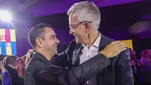 فيكتور فونت مع تشافي